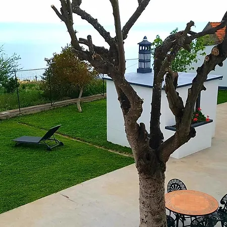 La Casa De La Abuela Holiday home